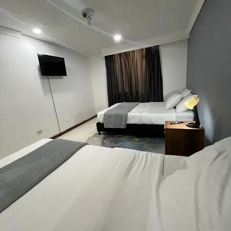 Way Maker Sede 2 Hotel Bogota Exterior photo