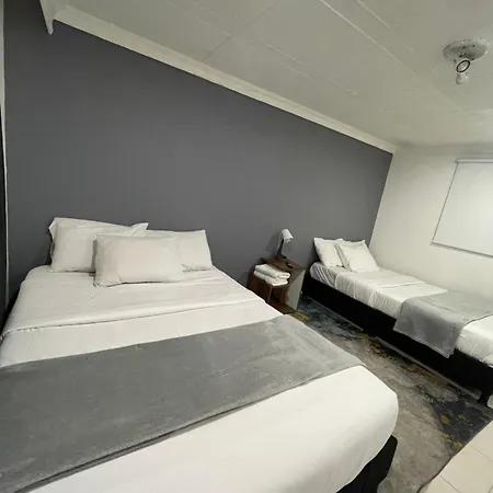 Way Maker Sede 2 Hotel Bogota Exterior photo